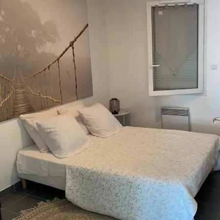 Apartman Maison Flore Arena, Gendarmerie, Rocade Bouliac